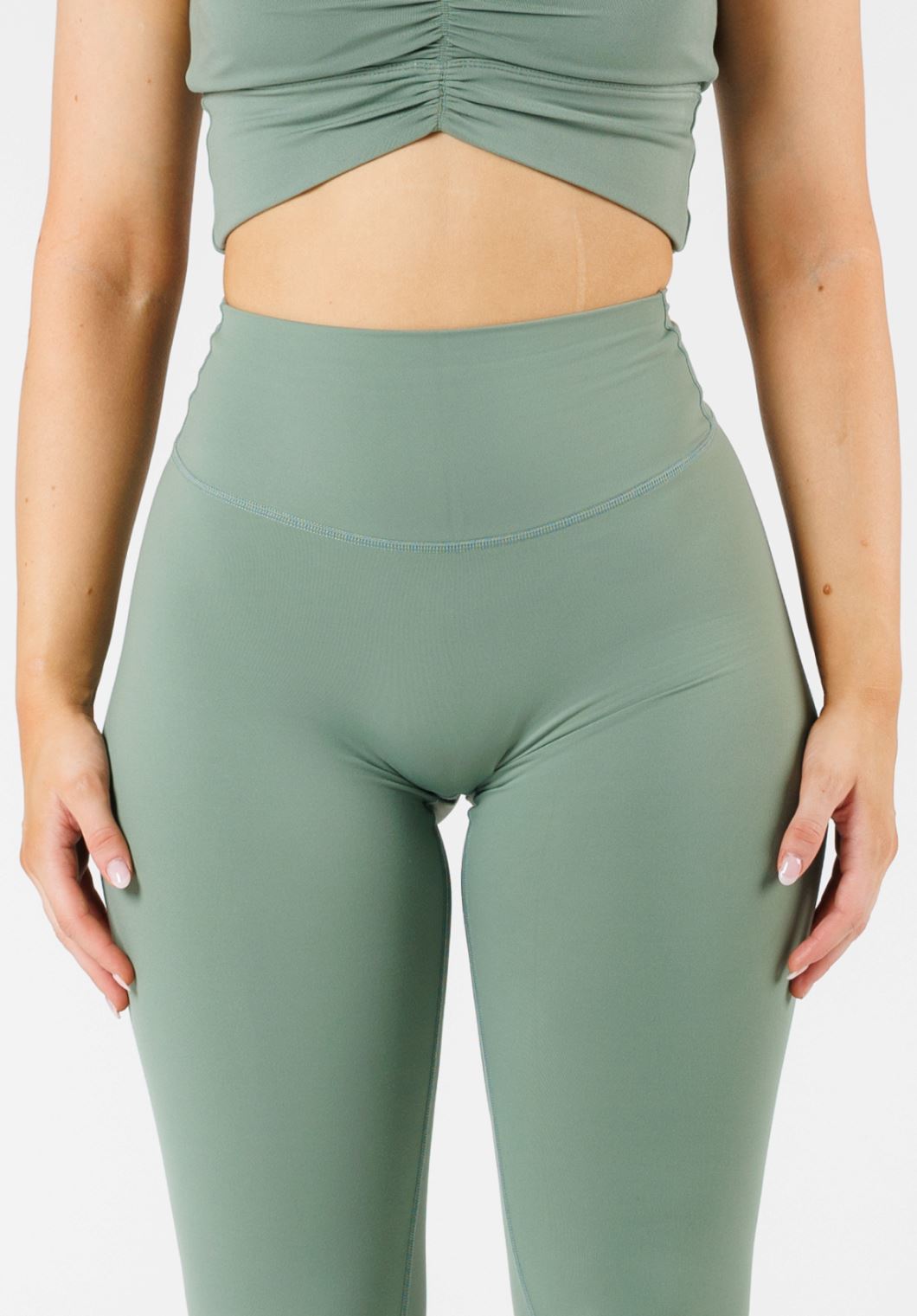 FormLux Original Sculptseam® Plus Legging Thistle - Paragon Fitwear
