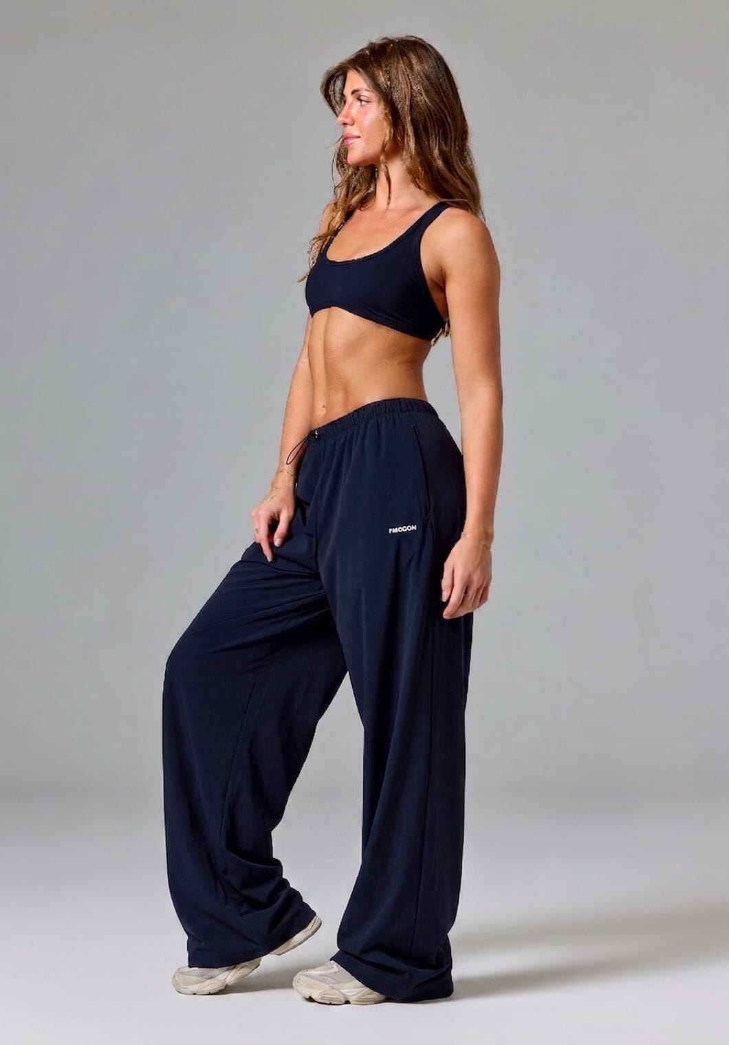 Airlift™ Float Mid-Rise Straight Leg Pant Onyx Leggings/Joggers Paragon Fitwear 
