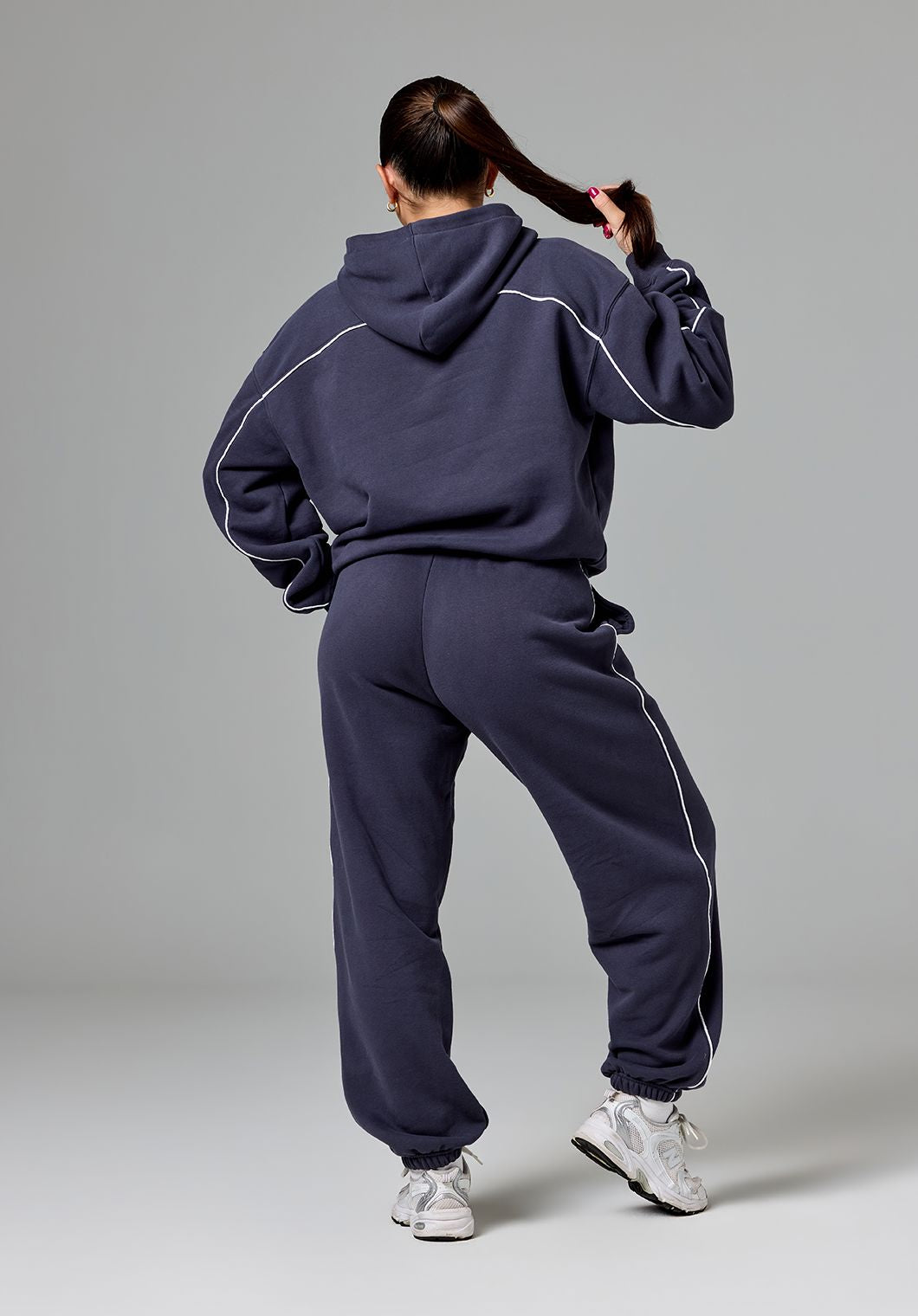 CloudEase™ Oversized Contrast Hoodie Charcoal Tops/Tanks Paragon Fitwear 