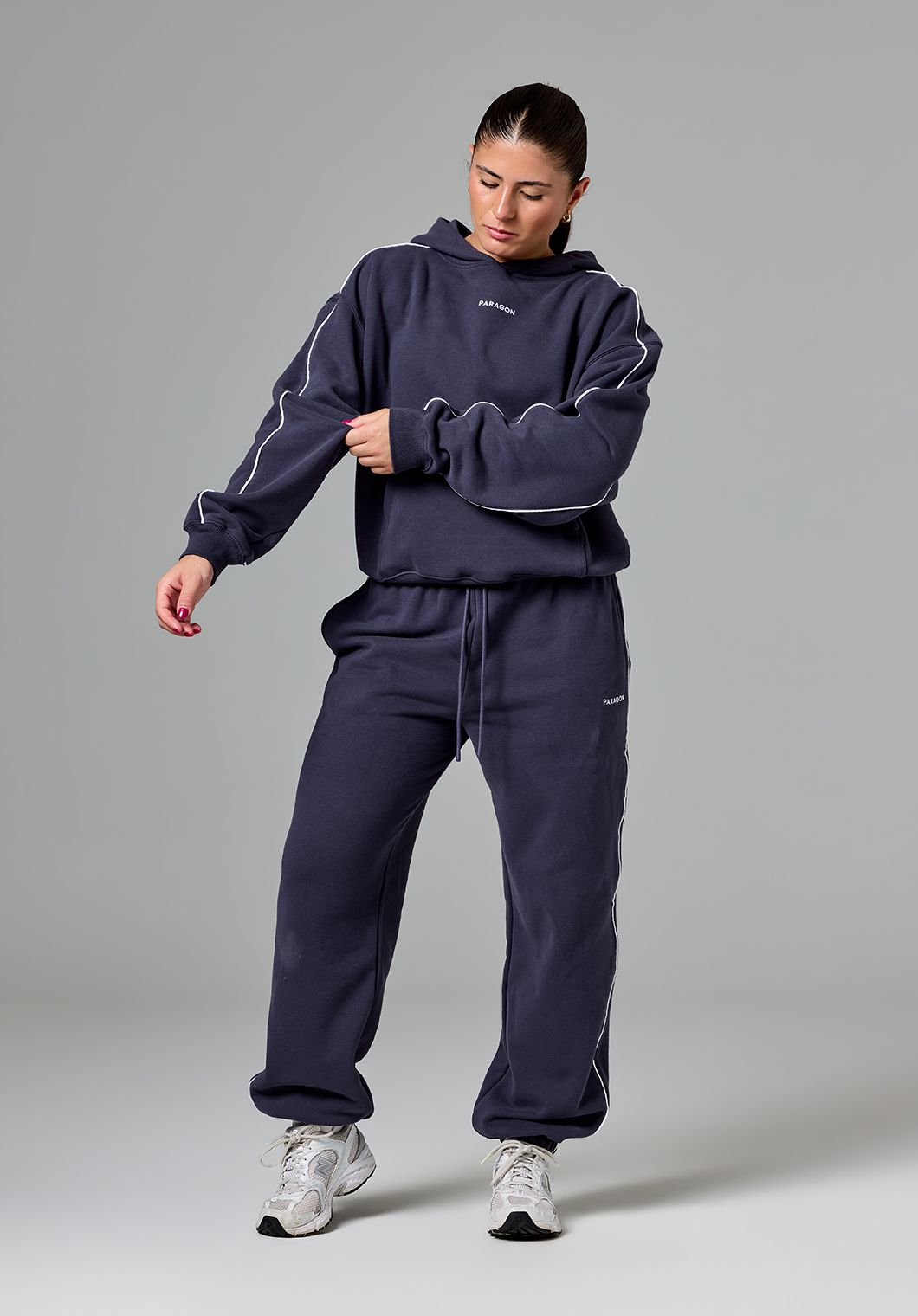 CloudEase™ ShapeLock™ Oversized Contrast Jogger Charcoal Straight Leg Pant Paragon Fitwear 