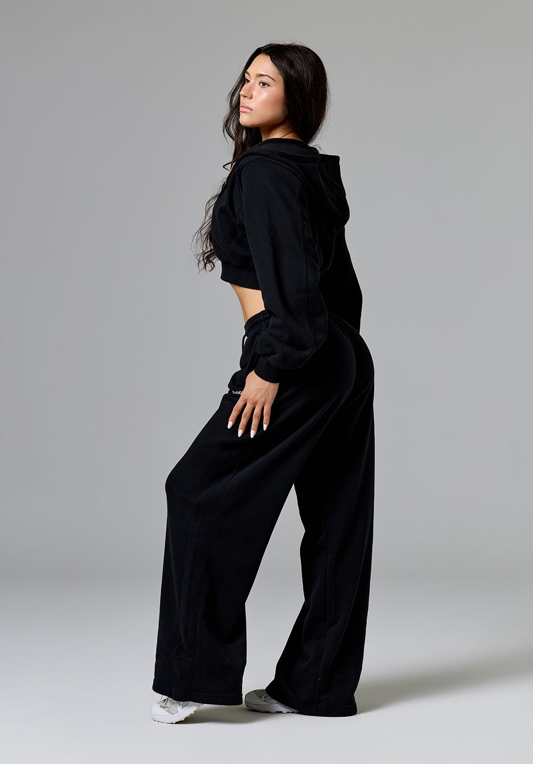 CloudEase™ ShapeLock™ Straight Leg Mid-Rise Sweatpant Regular Black Straight Leg Pant Paragon Fitwear 