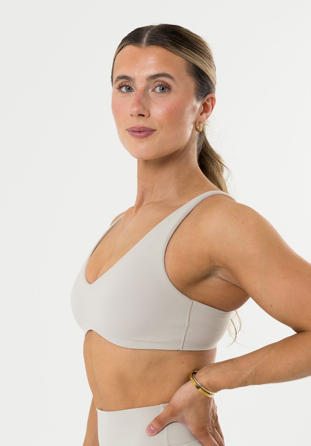 FormLux™ Curve LiteSculpt™ Sports Bra Pearl Grey Sports Bras Paragon Fitwear 