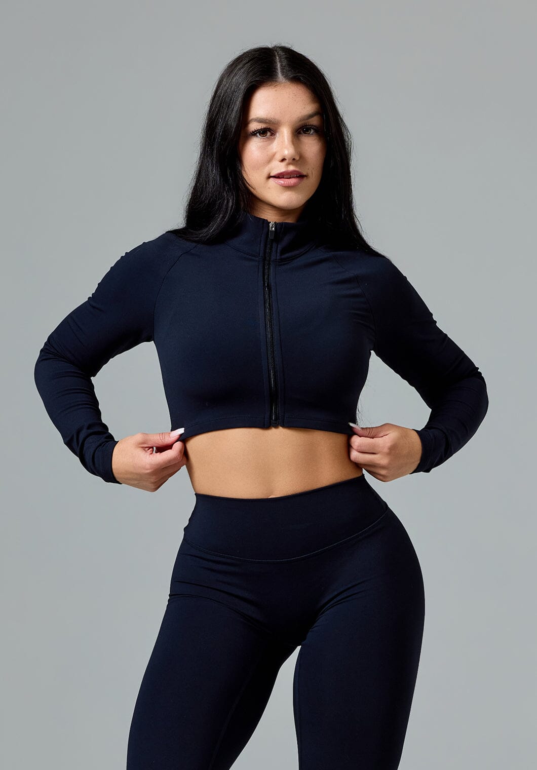 FormLux™ Fitted Crop Jacket Onyx Sports Bras Paragon Fitwear 