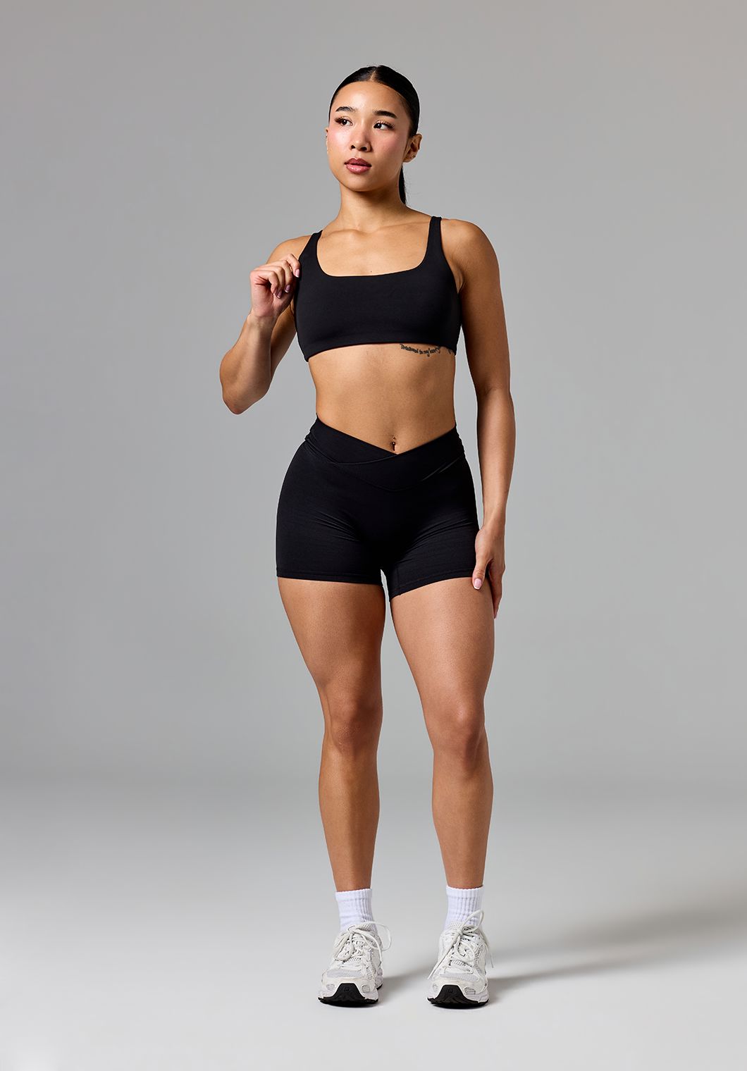 FormLux™ Frame Sports Bra Black Sports Bras Paragon Fitwear 