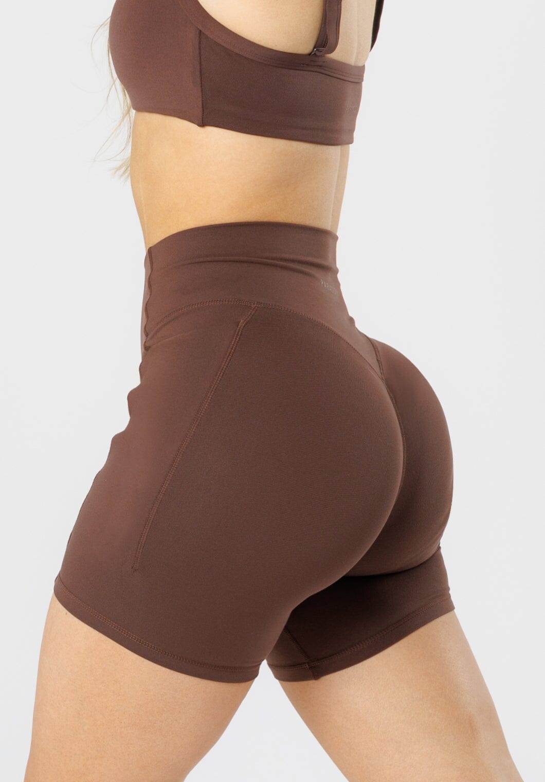 Reluna Empower Sculptseam® Plus Pocket Short 6” Walnut Shorts Paragon Fitwear 