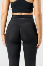 Reluna Original Sculptseam® Plus Pocket Legging Black Leggings/Joggers Paragon Fitwear 