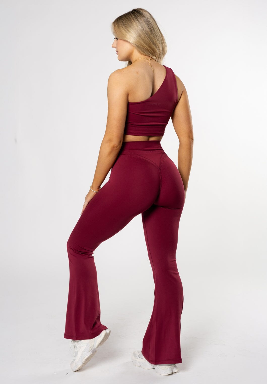 Reluna Icon Sculptseam® Plus Flare 31" Thirst Trap Leggings/Joggers Paragon Fitwear 