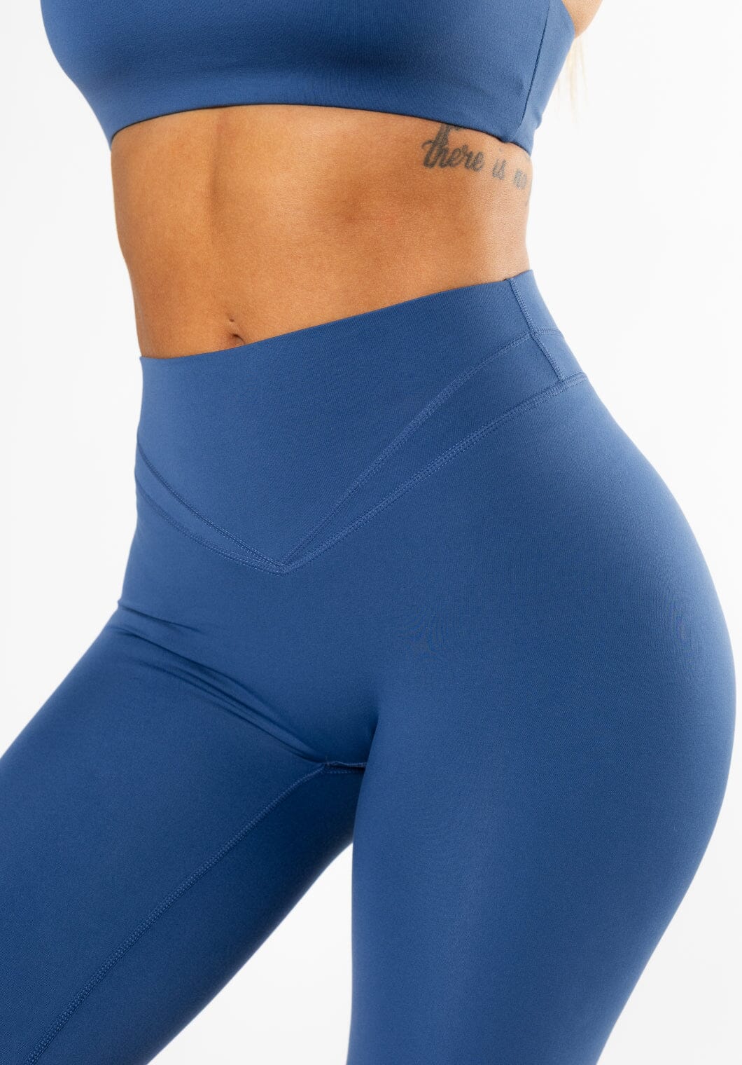 Reluna Icon Sculptseam® Plus Flare 34" True Blue Leggings/Joggers Paragon Fitwear 