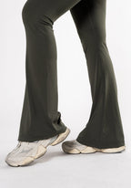 Reluna Icon Sculptseam® Plus Flare 34" Cocktail Hour Leggings/Joggers Paragon Fitwear 