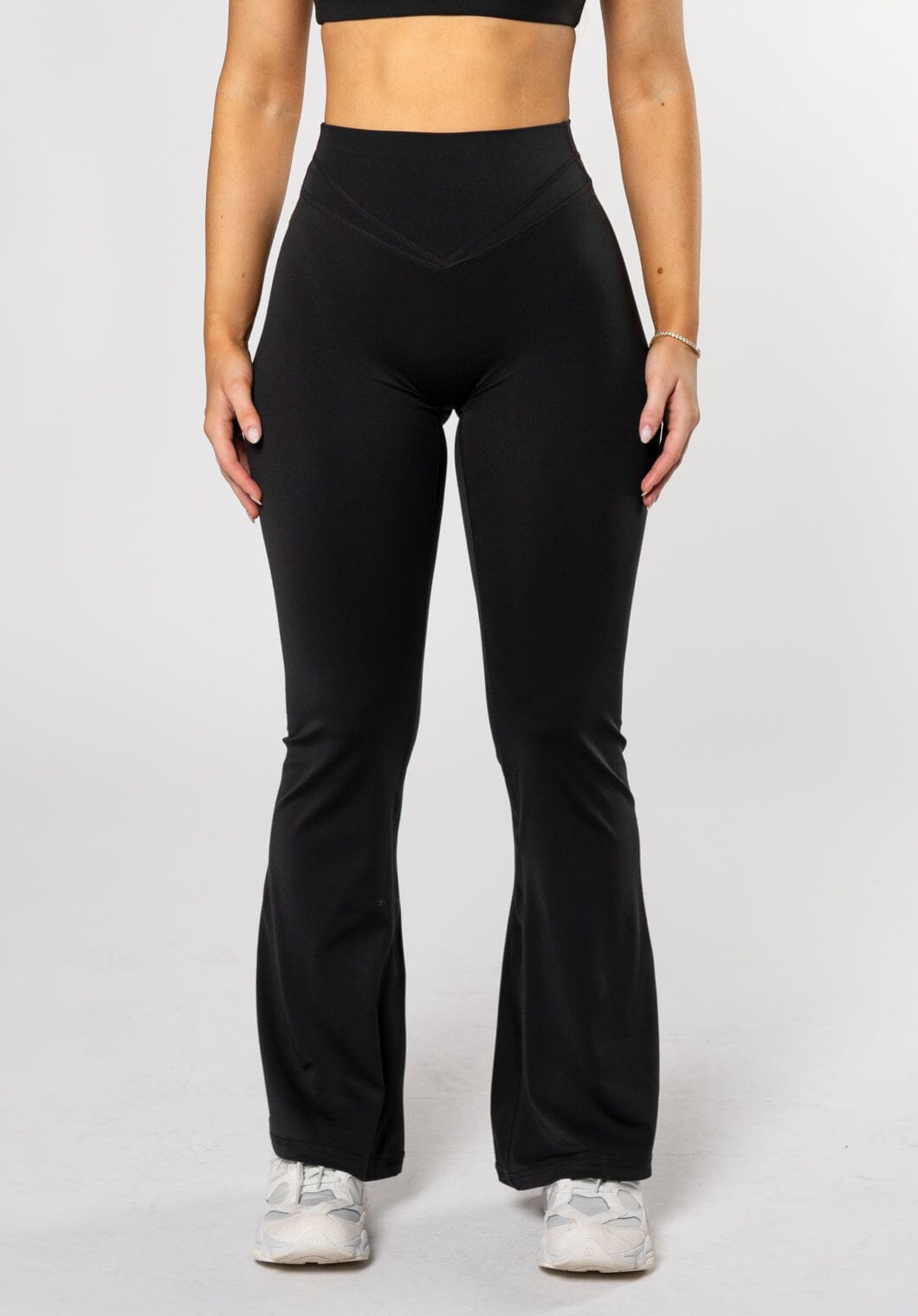 Reluna Icon Sculptseam® Plus Flare 31" Black Leggings/Joggers Paragon Fitwear 
