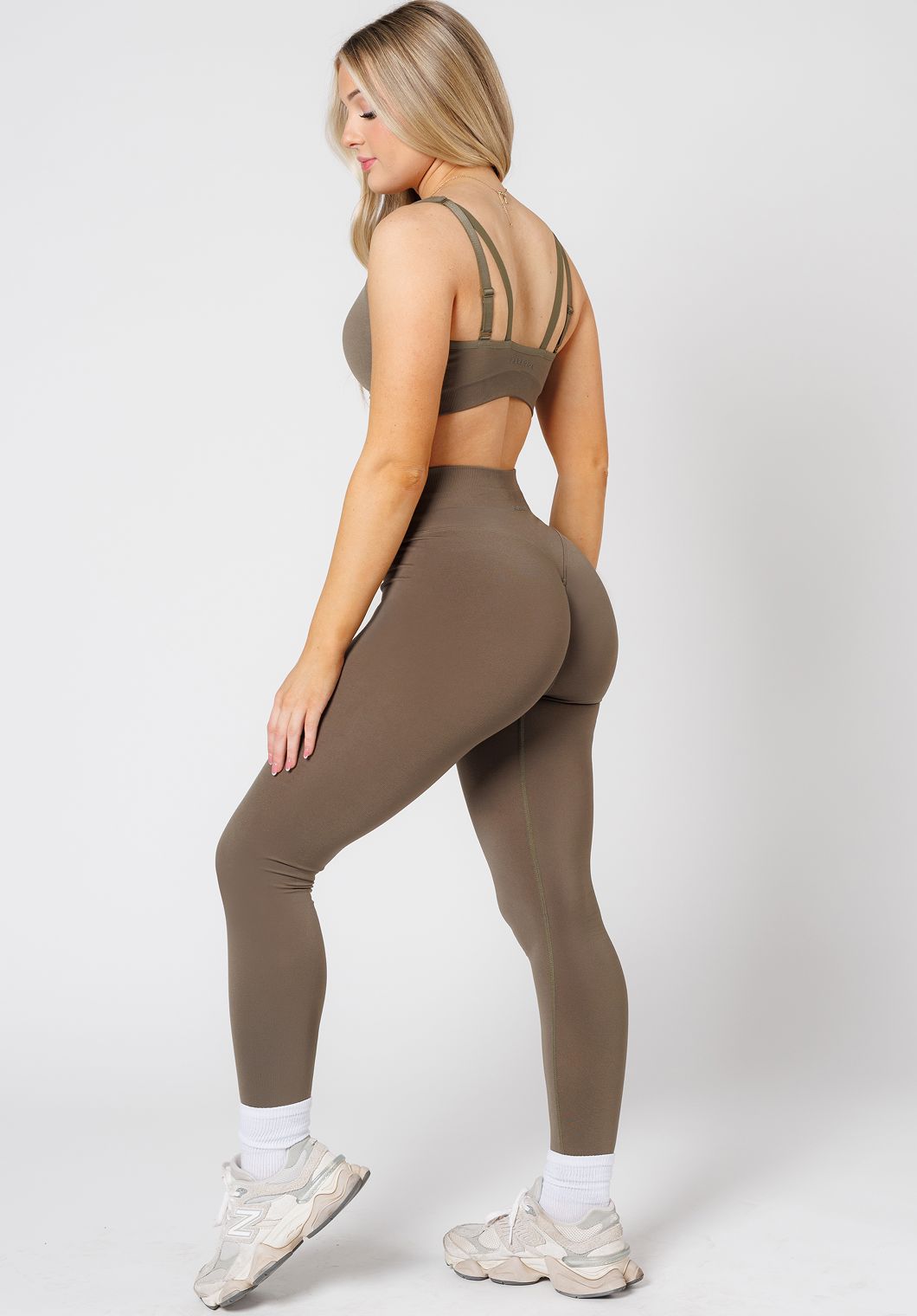 CurveFlex Hourglass Sculptseam® Plus Seamless Legging - Paragon