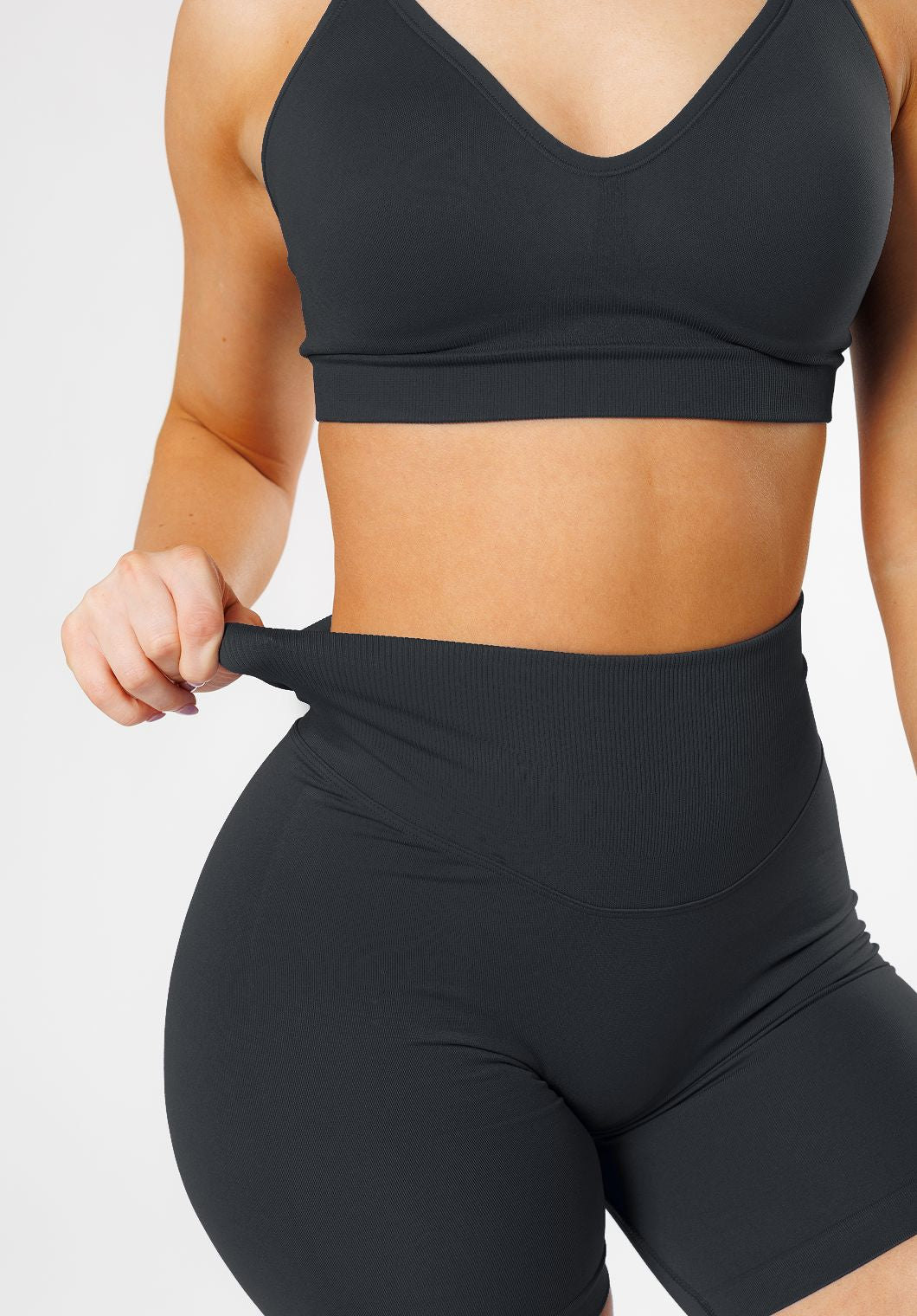 CurveFlex™ Hourglass Sculptseam® Plus Seamless Shorts 6” Black Shorts Paragon Fitwear 