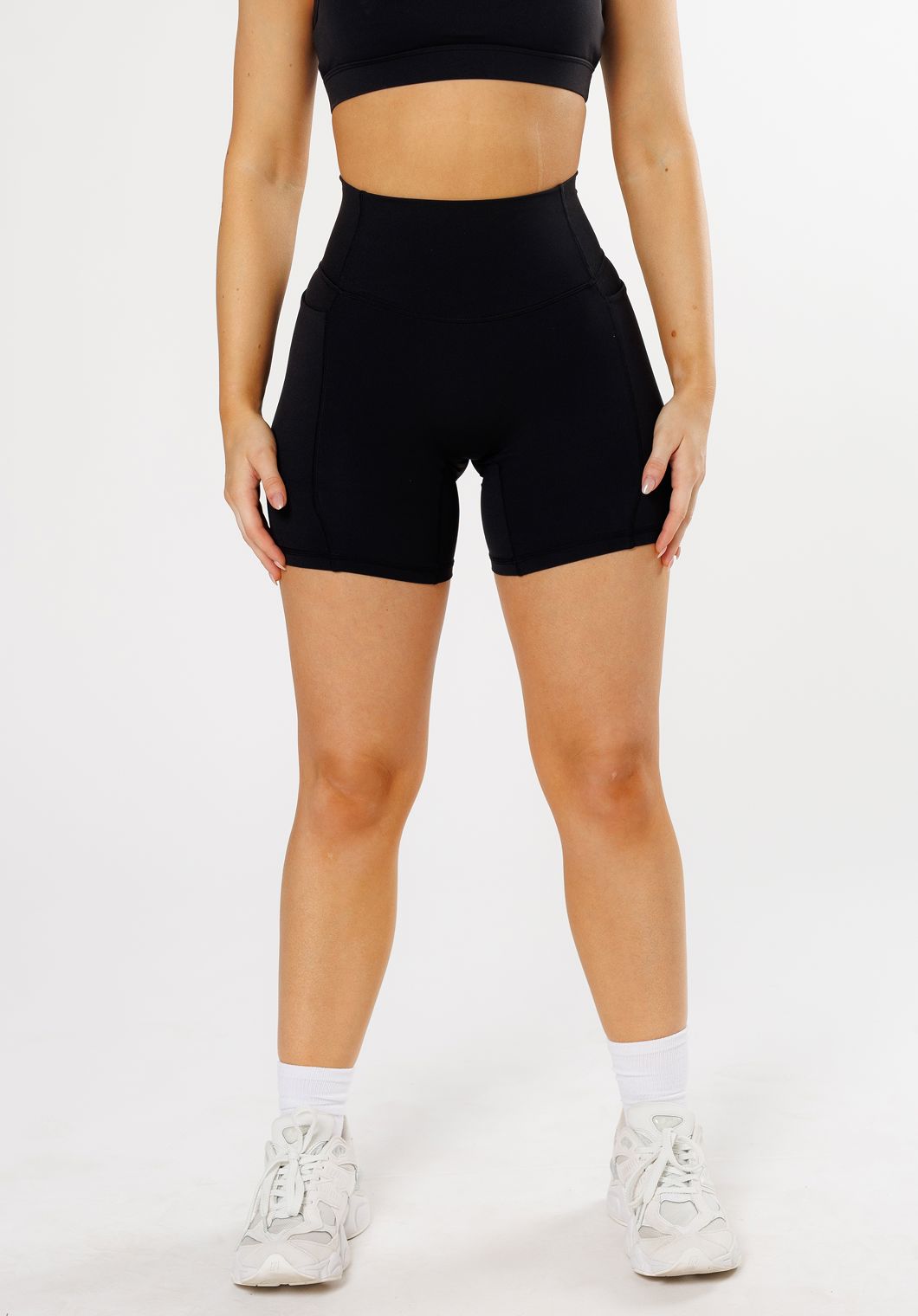RecStretch Empower Sculptseam® Plus Pocket Short 6” Black Shorts Paragon Fitwear 
