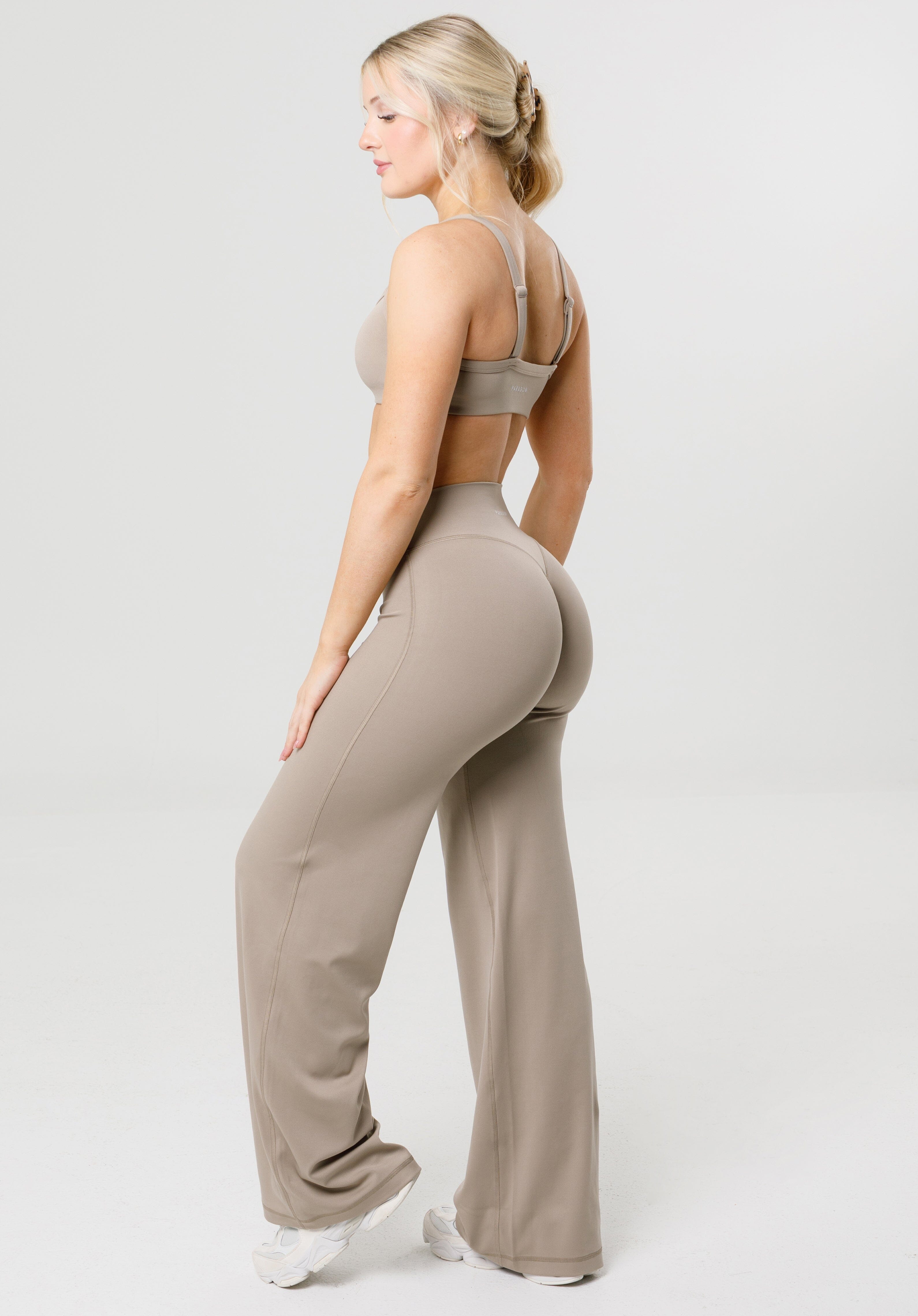 Reluna™ Sculptseam® Plus Mid Rise Straight Leg Pant - Short
