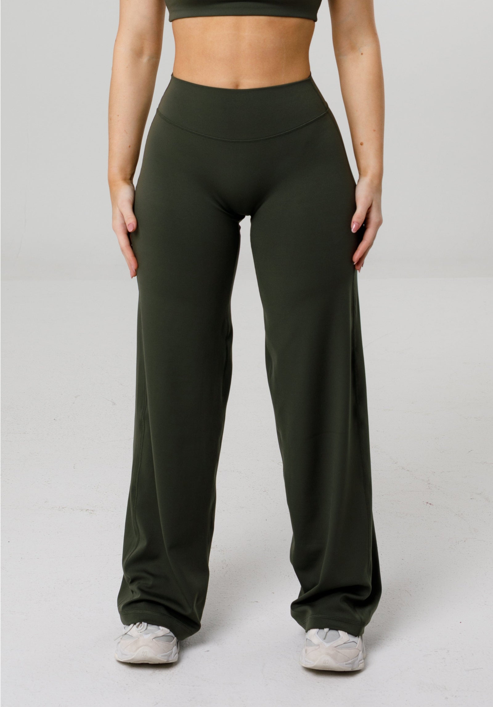 Reluna™ Original Sculptseam® Plus Straight Leg Pant Regular - 31” Poison Ivy Leggings/Joggers Paragon Fitwear 