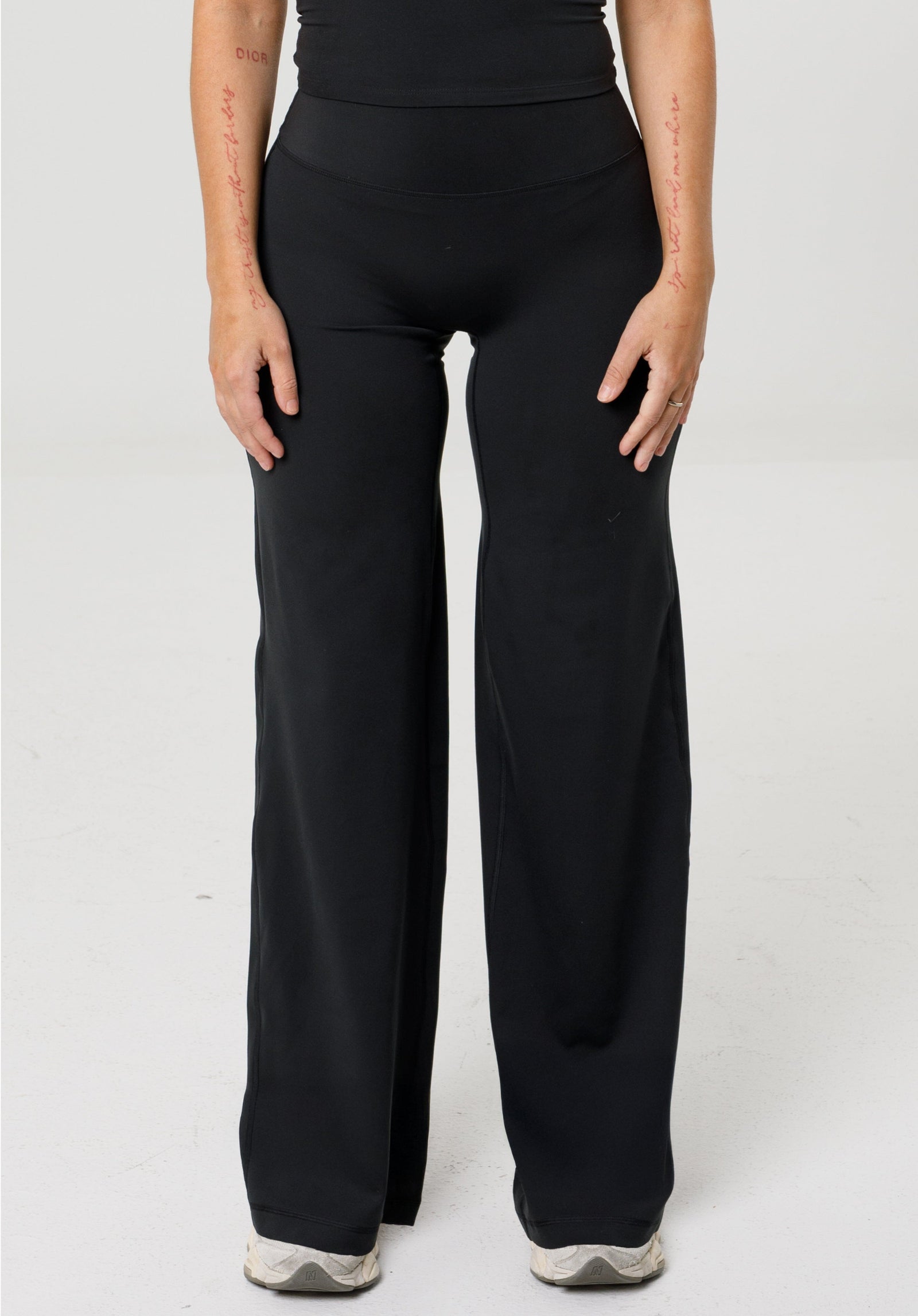 Reluna™ Original Sculptseam® Plus Straight Leg Pant Regular - 33” Black Leggings/Joggers Paragon Fitwear 