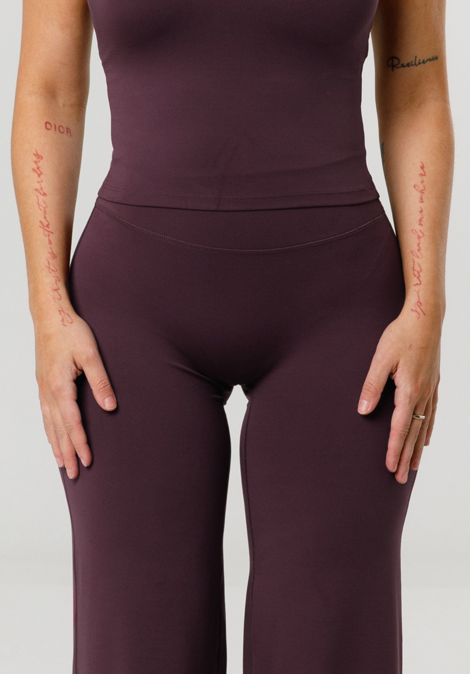 Reluna™ Original Sculptseam® Plus Straight Leg Pant Regular - 33” Fig Leggings/Joggers Paragon Fitwear 