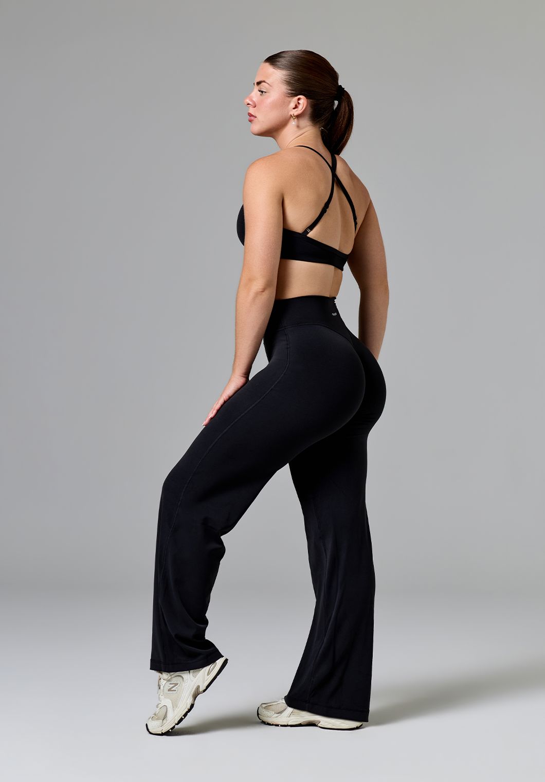 RecStretch™ Sculptseam® Plus Mid-Rise 90’s Slim-Leg Pant Regular Black Slim Leg Pant Paragon Fitwear 