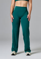 RecStretch™ Sculptseam® Plus Mid-Rise 90’s Slim-Leg Pant Regular Evergreen Slim Leg Pant Paragon Fitwear 