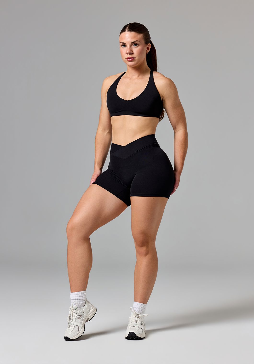 RecStretch™ V Wrap Mid-Rise Sculptseam® Plus Short 5” Black Shorts Paragon Fitwear 