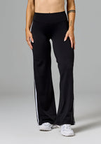 Reluna™ Double Stripe Sculptseam® Mid-Rise Straight Leg Pant Regular Black Straight Leg Pant Paragon Fitwear 