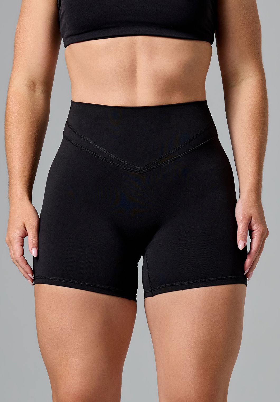 Reluna Icon High-Rise Sculptseam® Plus Short 5” Black Shorts Paragon Fitwear 