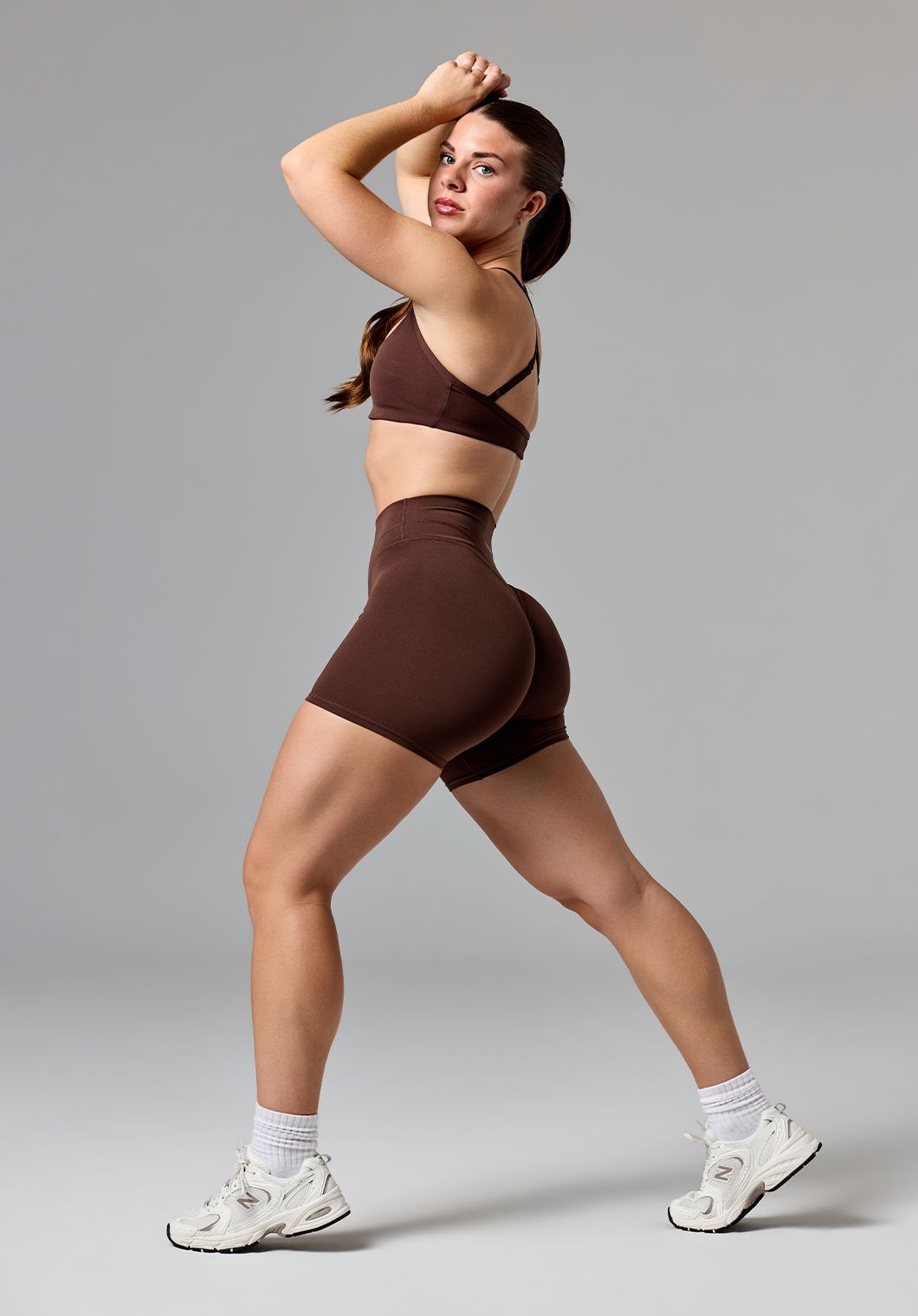 Reluna Icon High-Rise Sculptseam® Plus Short 5” Walnut Shorts Paragon Fitwear 