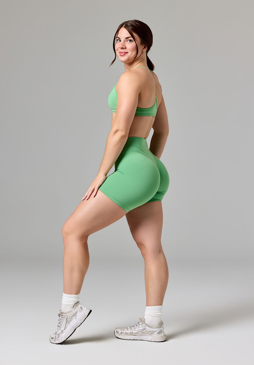 Reluna™ Icon High-Rise Sculptseam® Plus Short 6” Matcha Shorts Paragon Fitwear 