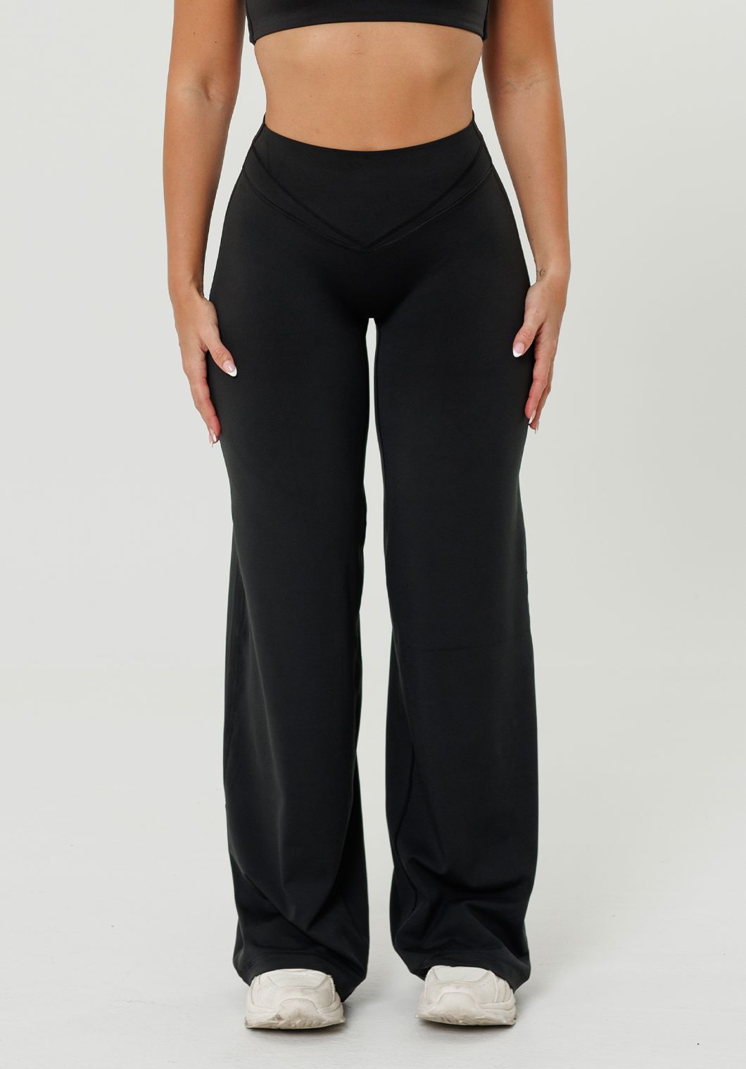 Reluna™ Icon High-Rise Sculptseam® Plus Straight Leg Pant Short- 31” Black Leggings/Joggers Paragon Fitwear 