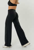 Reluna™ Icon High-Rise Sculptseam® Plus Straight Leg Pant Regular- 33” Black Leggings/Joggers Paragon Fitwear 