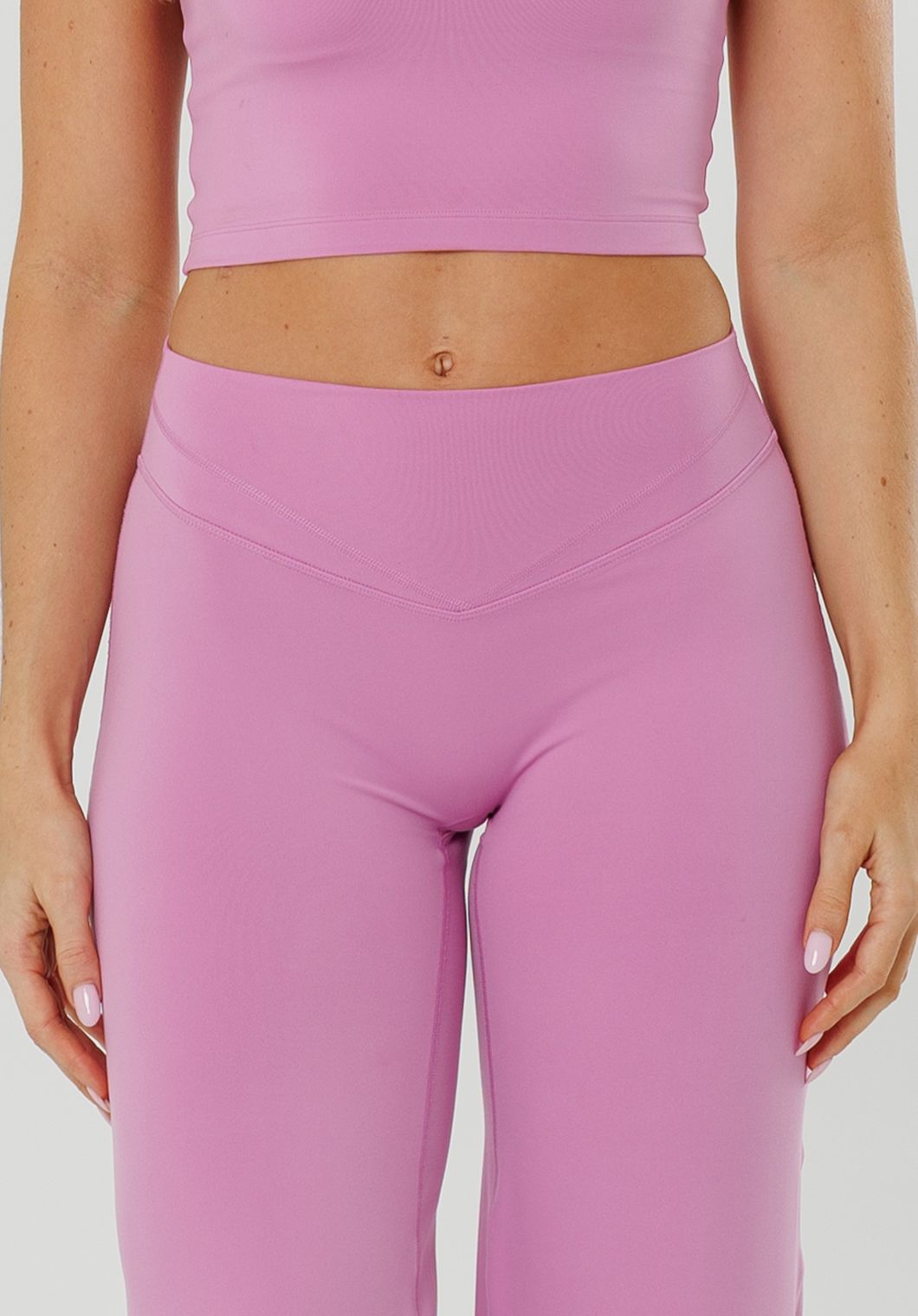 Reluna™ Icon High-Rise Sculptseam® Plus Straight Leg Pant Regular- 33” Tulip Leggings/Joggers Paragon Fitwear 