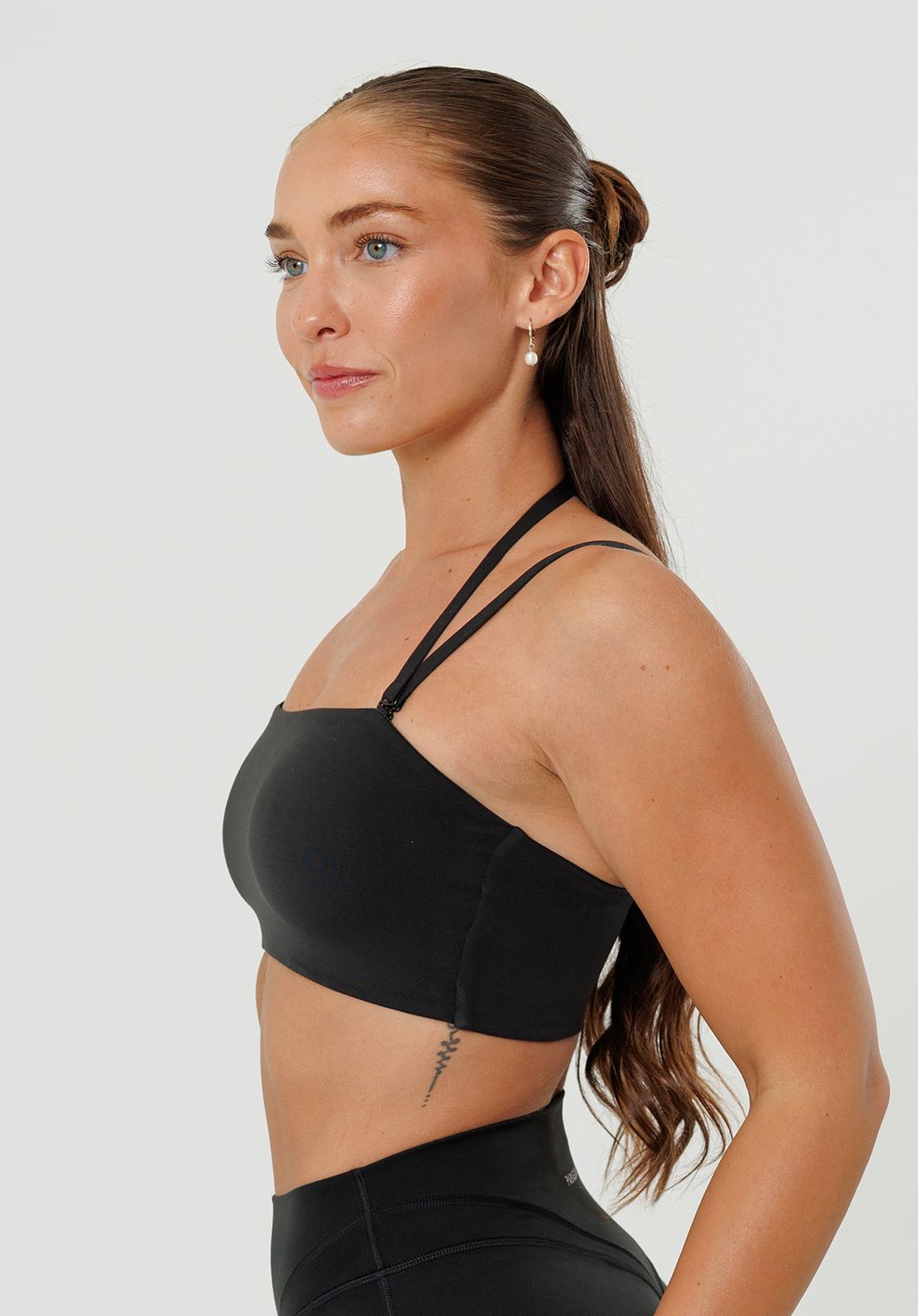 Reluna™ Infinity Bra Black Sports Bras Paragon Fitwear 