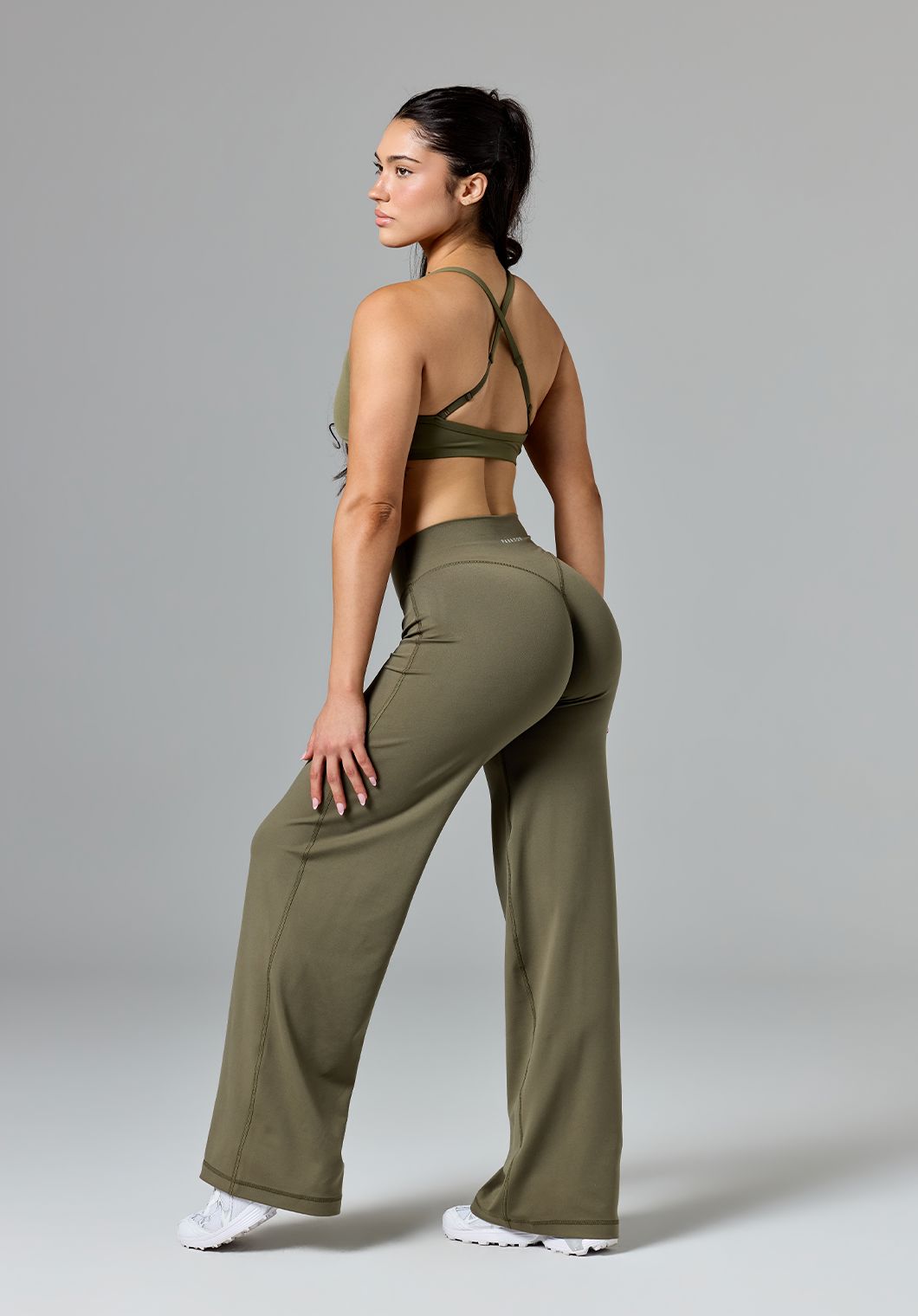 Reluna™ Original Sculptseam® Mid-Rise Straight Leg Pant Regular - Everglades Leggings/Joggers Paragon Fitwear 