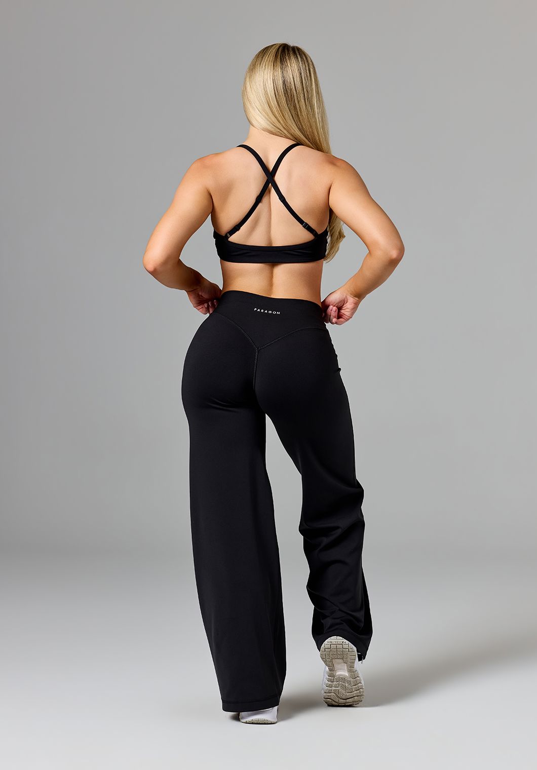 Reluna™ Original Sculptseam® Mid-Rise Straight Leg Pant Short - Black Leggings/Joggers Paragon Fitwear 