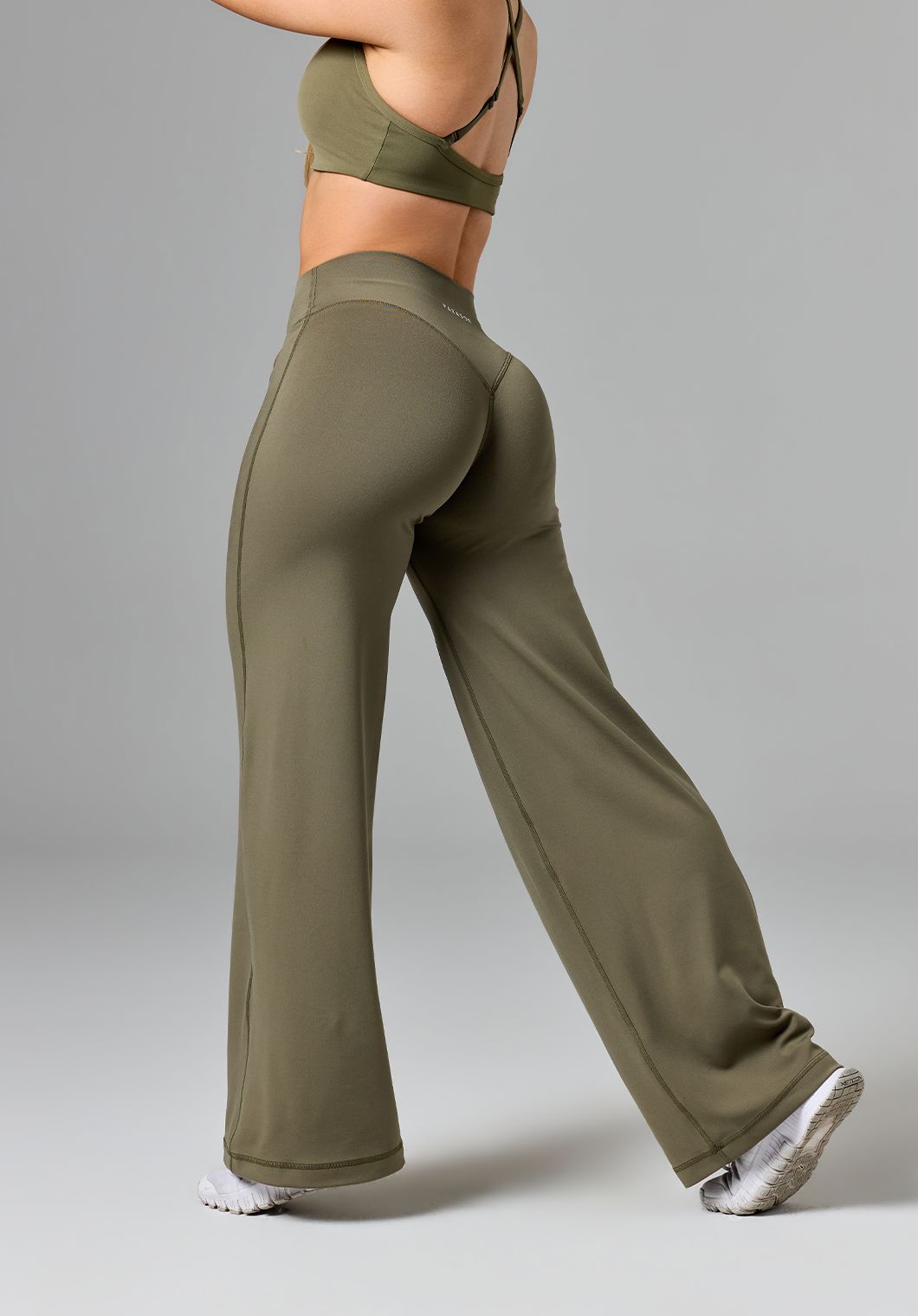 Reluna™ Original Sculptseam® Mid-Rise Straight Leg Pant Short - Everglades Leggings/Joggers Paragon Fitwear 