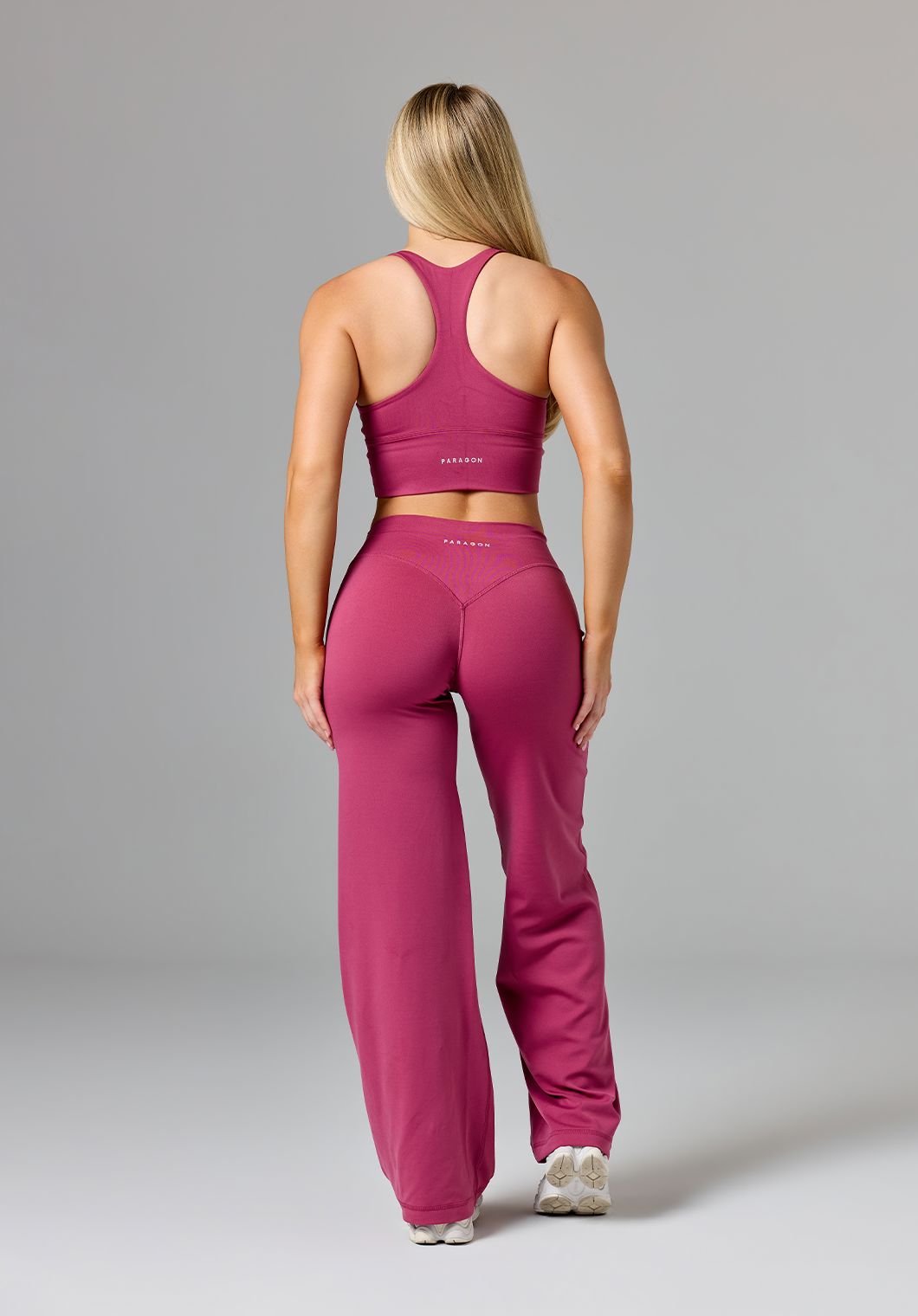 Reluna™ Sculptseam® Mid Rise Straight Leg Pant Short – Paragon Fitwear