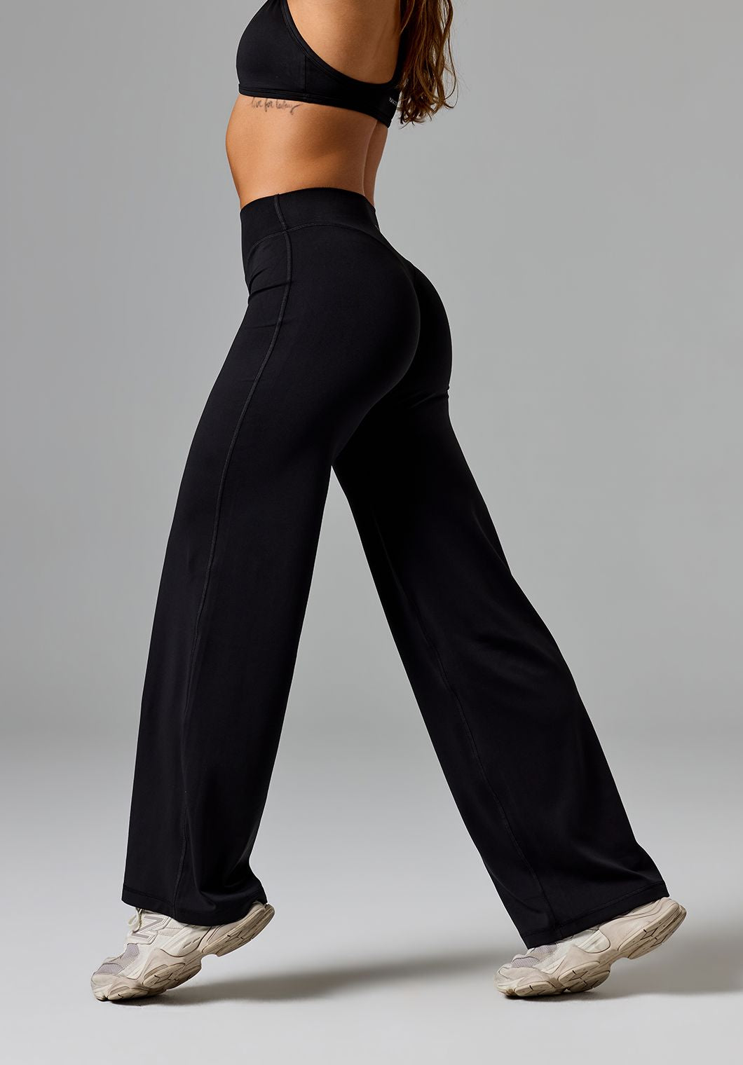 Reluna™ Original Sculptseam® Low-Rise Straight Leg Pant Regular