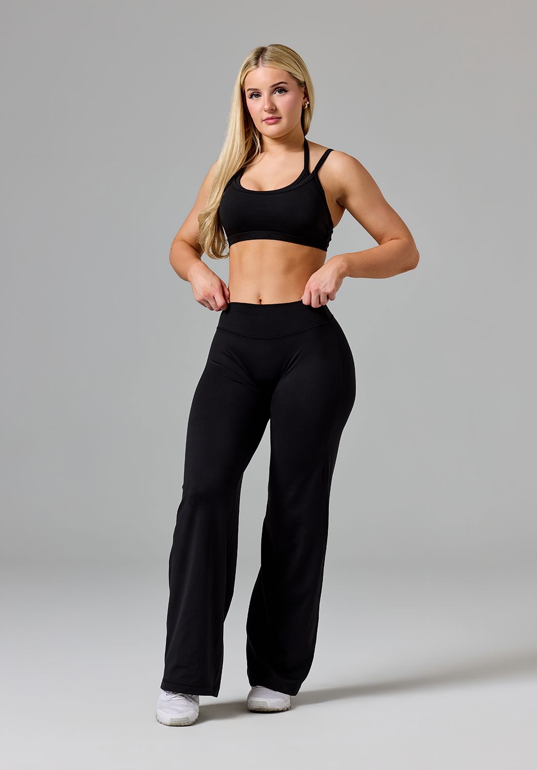 Reluna™ Original Sculptseam® Low-Rise Straight Leg Pant Short