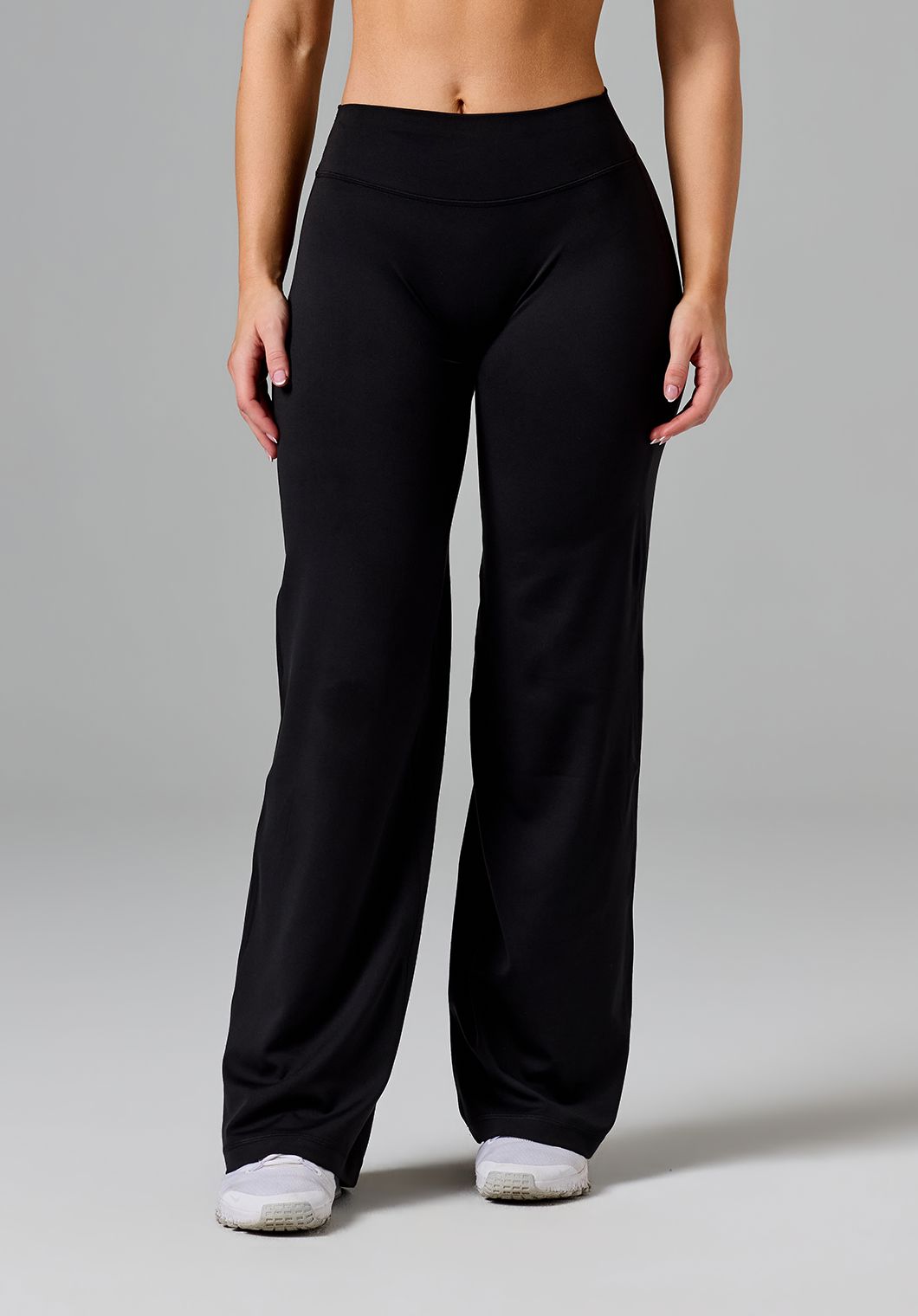 Reluna™ Original Sculptseam® Low-Rise Straight Leg Pant Short Black Leggings/Joggers Paragon Fitwear 