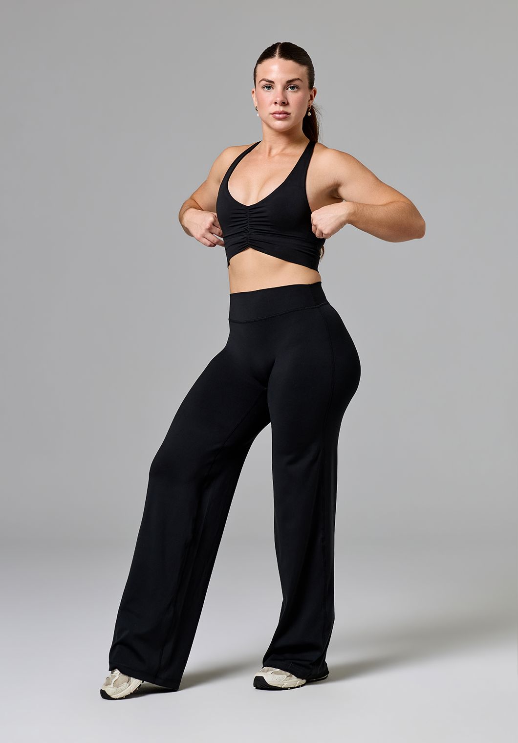 Reluna™ Original Sculptseam® Mid-Rise Straight Leg Pant Regular Black Straight Leg Pant Paragon Fitwear 