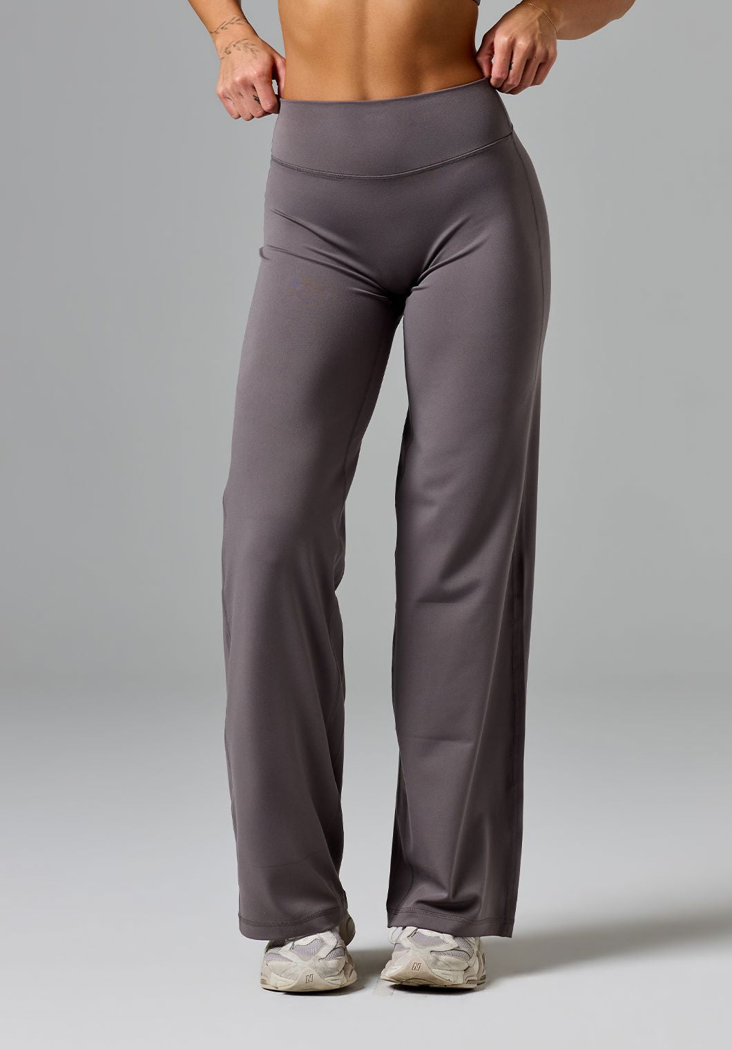 Reluna™ Original Sculptseam® Mid-Rise Straight Leg Pant Regular Cement Leggings/Joggers Paragon Fitwear 