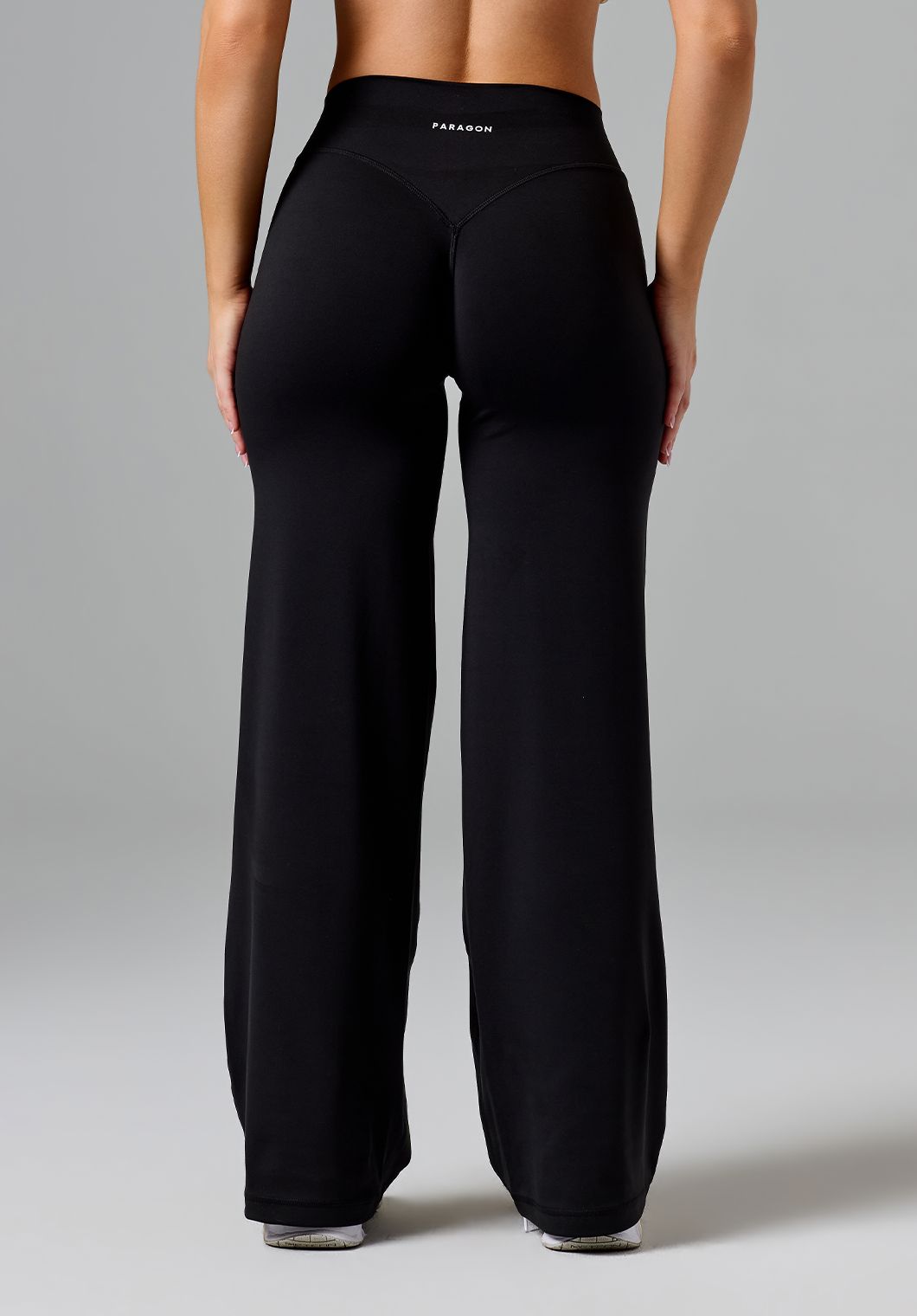 Reluna™ Original Sculptseam® Mid-Rise Straight Leg Pant Short Black Leggings/Joggers Paragon Fitwear 